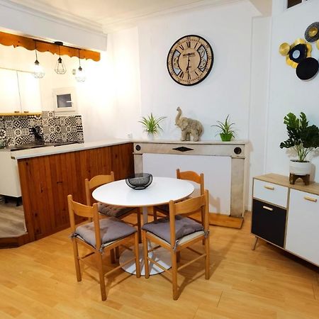 Charmant T2 Meuble Quartier Chateau De 포 외부 사진