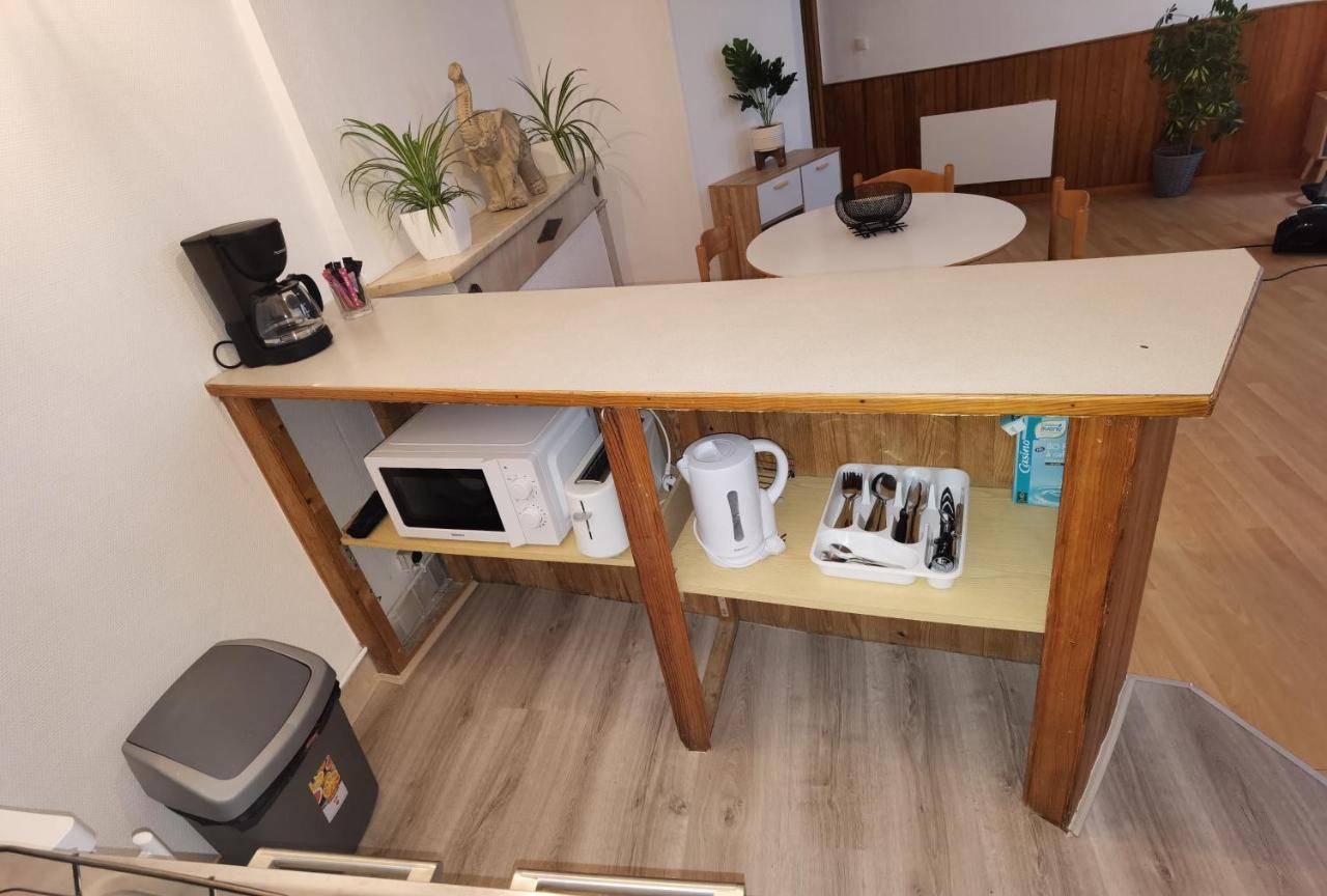 Charmant T2 Meuble Quartier Chateau De 포 외부 사진