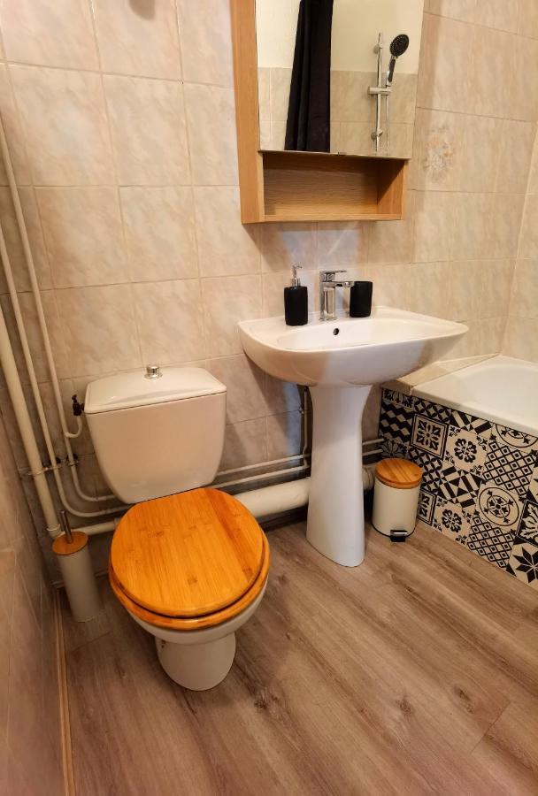 Charmant T2 Meuble Quartier Chateau De 포 외부 사진